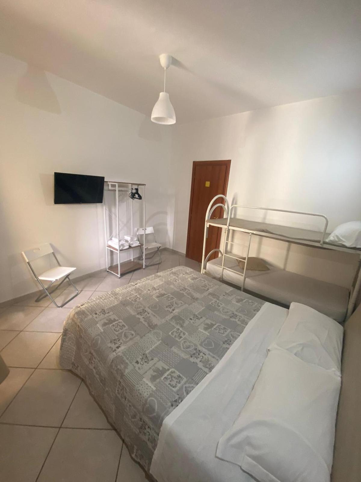 Bedroompompei With Free Parking Екстер'єр фото