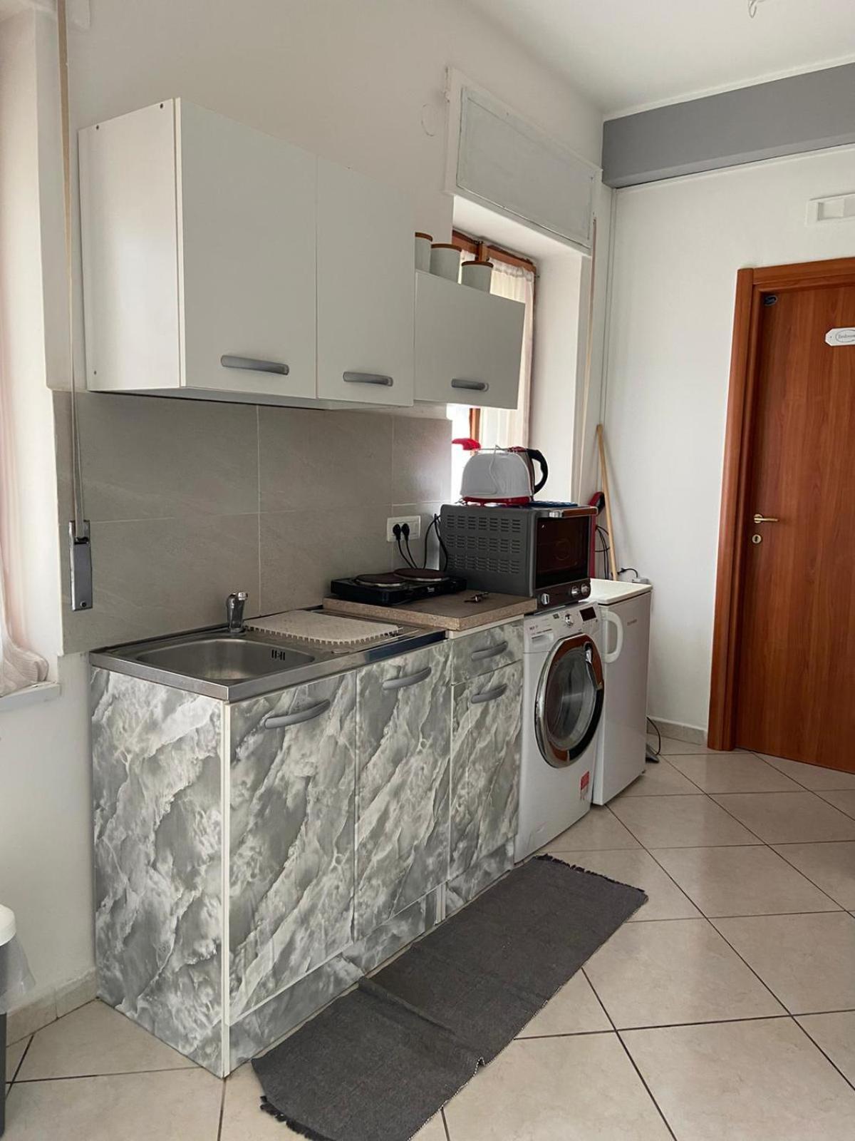 Bedroompompei With Free Parking Екстер'єр фото